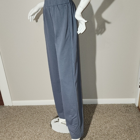 Elegant Slate Blue Wide-Leg Trousers - Picture 4 of 8